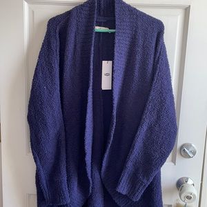 Women Ugg sweater XL